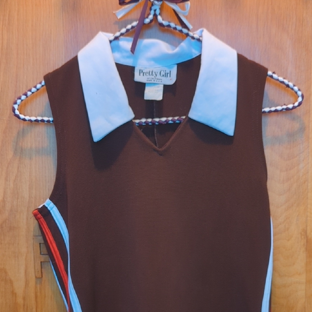 Vintage Brown Sleeveless Dress with White Collar